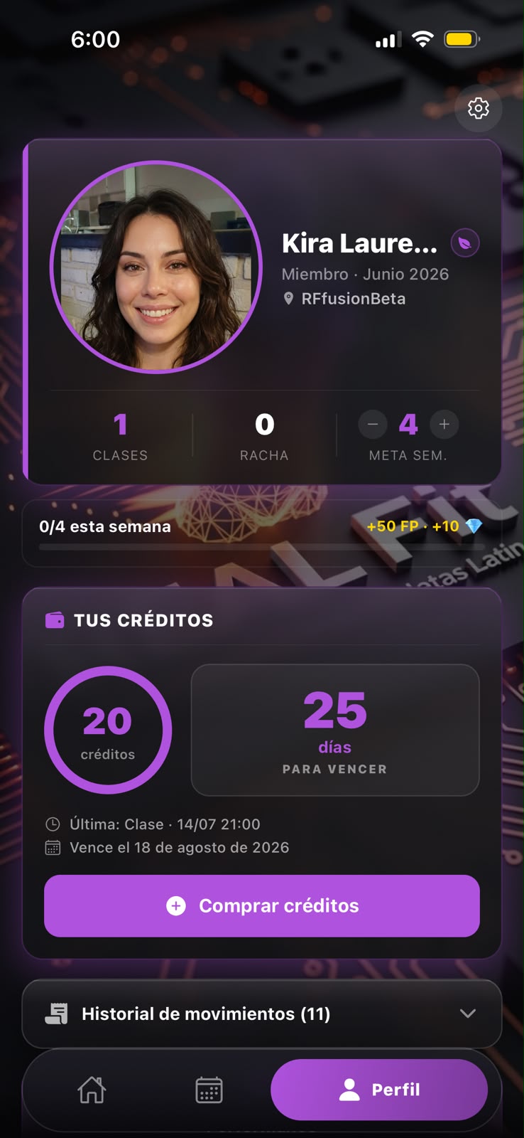 Pantalla de perfil de Real Fit con los créditos del alumno y sus estadísticas de la semana